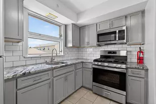 23 Marion Ct, Bayonne, NJ 07002 - Photo 12