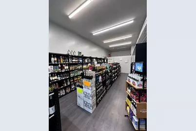 130 West Side Ave, Jersey City, NJ 07305 - Photo 32