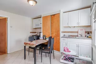 77 Wallis Ave, Jersey City, NJ 07306 - Photo 6