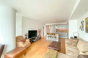 77 Hudson St, Jersey City, NJ 07302 - Photo 4