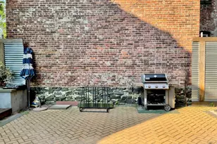388 Baldwin Ave, Jersey City, NJ 07306 - Photo 32