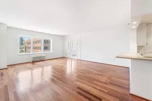 2305 City Pl, Edgewater, NJ 07020 - Photo 8