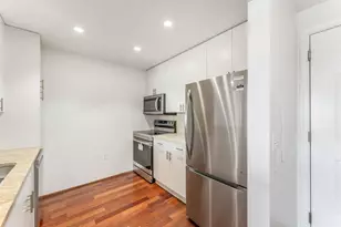 2305 City Pl, Edgewater, NJ 07020 - Photo 4