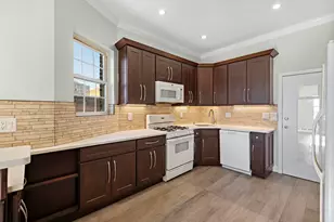 53 64th St, West New York, NJ 07093 - Photo 4