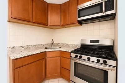 86 East 21st St #4, Bayonne, NJ 07002 - Photo 4