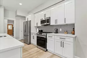 257 Woodlawn Ave, Jersey City, NJ 07305 - Photo 18