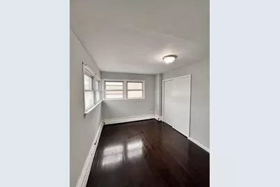 82 West 27th St, Bayonne, NJ 07002 - Photo 4