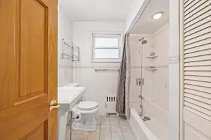 166 W 31st St, Bayonne, NJ 07002 - Photo 8