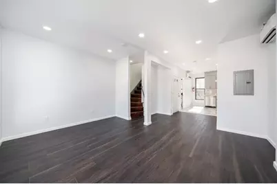 258 Suydam Ave, Jersey City, NJ 07304 - Photo 10