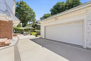 34 Livingston Ave, Kearny, NJ 07032 - Photo 4