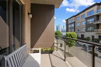 250 Henley Pl #210, Weehawken, NJ 07086 - Photo 6