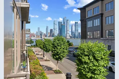 250 Henley Pl #210, Weehawken, NJ 07086 - Photo 8