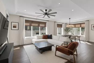 250 Henley Pl #210, Weehawken, NJ 07086 - Photo 4