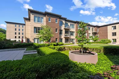250 Henley Pl #210, Weehawken, NJ 07086 - Photo 34