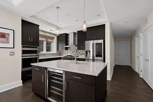 250 Henley Pl, Weehawken, NJ 07086 - Photo 12