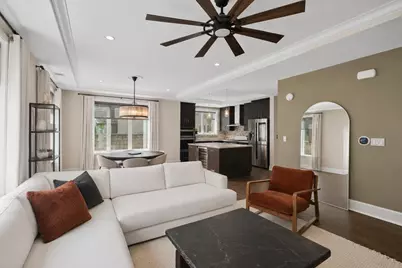250 Henley Pl #210, Weehawken, NJ 07086 - Photo 2