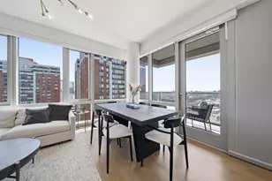 75 Park Ln S, Jersey City, NJ 07310 - Photo 4