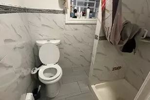210 Wilkinson Ave, Jersey City, NJ 07305 - Photo 18