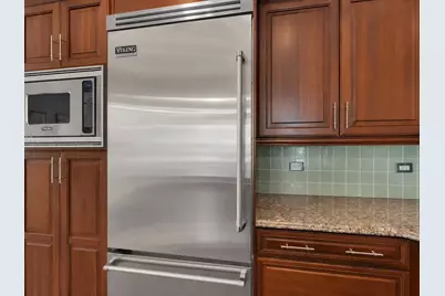 31 Cambridge Way, Weehawken, NJ 07086 - Photo 6