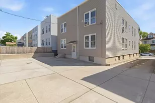 73 Newman Ave, Bayonne, NJ 07002 - Photo 4