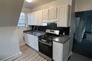 133 W 30th St, Bayonne, NJ 07002 - Photo 6