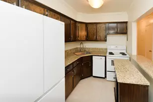 729 10th St, Secaucus, NJ 07094 - Photo 6