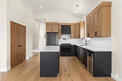 79 East 23rd St, Bayonne, NJ 07002 - Photo 26