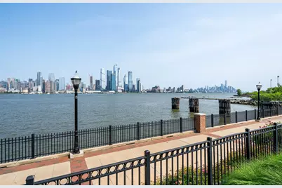 100 Eton Row #603, Weehawken, NJ 07086 - Photo 30