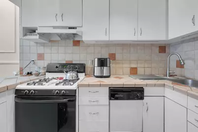 299 8th St #1L, Jersey City, NJ 07302 - Photo 6
