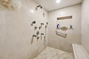 7004 Blvd E, Guttenberg, NJ 07093 - Photo 26