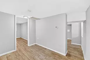 83 Williams Ave, Jersey City, NJ 07305 - Photo 14