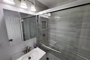 100 Manhattan Ave, Union City, NJ 07087 - Photo 12