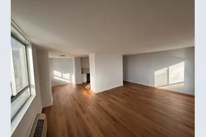 100 Manhattan Ave #413, Union City, NJ 07087 - Photo 4