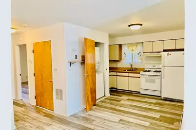 173 West 21st St #3, Bayonne, NJ 07002 - Photo 4