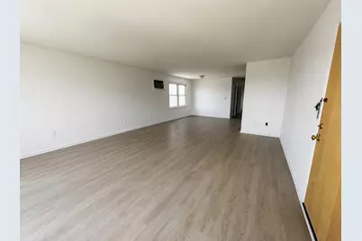 173 West 21st St #3, Bayonne, NJ 07002 - Photo 2