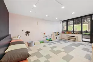 389 Washington St, Jersey City, NJ 07302 - Photo 22