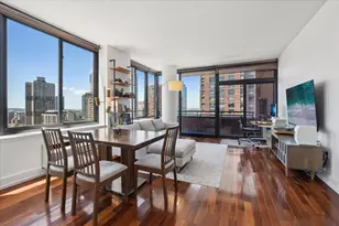 389 Washington St, Jersey City, NJ 07302 - Photo 2