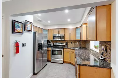 6405 Liberty Ave #5J, North Bergen, NJ 07047 - Photo 6
