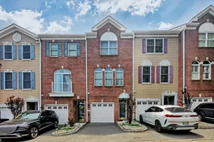 234 Price Ct, West New York, NJ 07093 - Photo 18