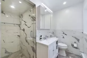 678 Chestnut Pl, Secaucus, NJ 07094 - Photo 4