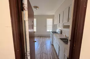 133 W 20th St, Bayonne, NJ 07002 - Photo 4