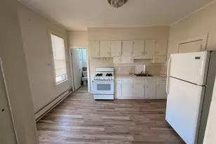 133 W 20th St, Bayonne, NJ 07002 - Photo 2