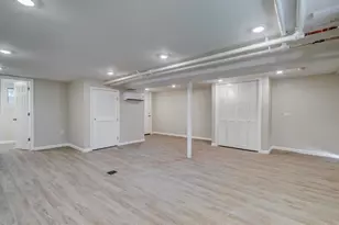 85 Woodland Ave, Jersey City, NJ 07305 - Photo 6