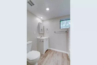 85 Woodland Ave #Unit 1, Jersey City, NJ 07305 - Photo 8