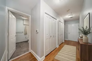 99 Montgomery St, Jersey City, NJ 07302 - Photo 4