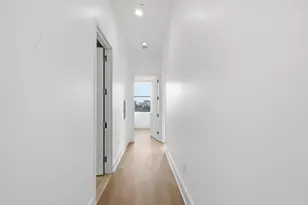 4 Beacon Way, Jersey City, NJ 07304 - Photo 8