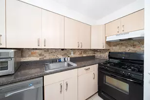 364 1st St, Jersey City, NJ 07302 - Photo 8