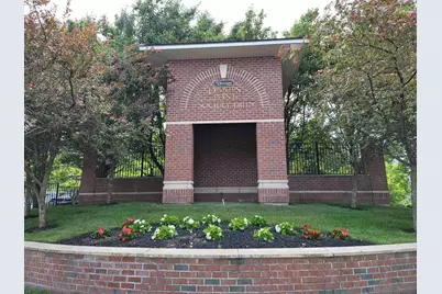 8 McMartin Ct, Jersey City, NJ 07305 - Photo 22