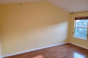 8 McMartin Ct, Jersey City, NJ 07305 - Photo 10