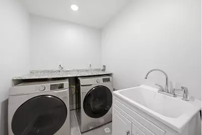 22 Lincoln St #1, Jersey City, NJ 07307 - Photo 20